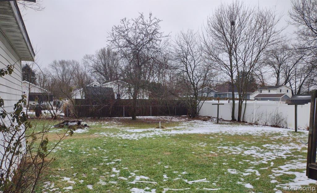 817 JUSTIN Avenue, Jackson, MI 49203 — Photo 6