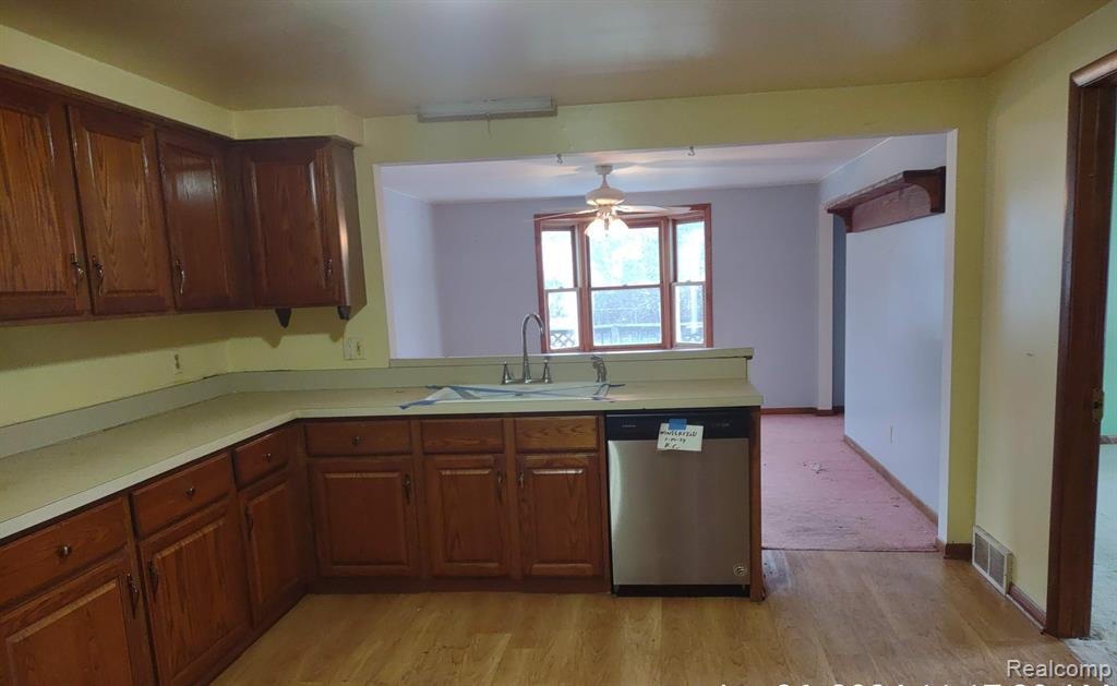 817 JUSTIN Avenue, Jackson, MI 49203 — Photo 11