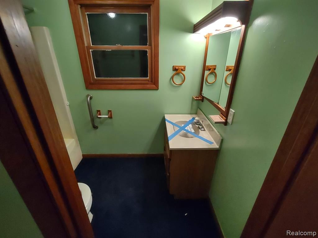 817 JUSTIN Avenue, Jackson, MI 49203 — Photo 19