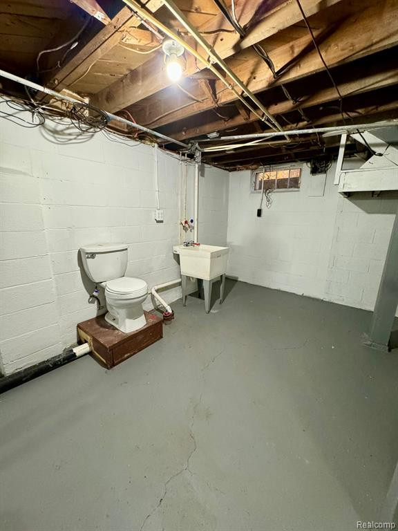 5704 DUPONT Street, Flint, MI 48505 — Photo 16