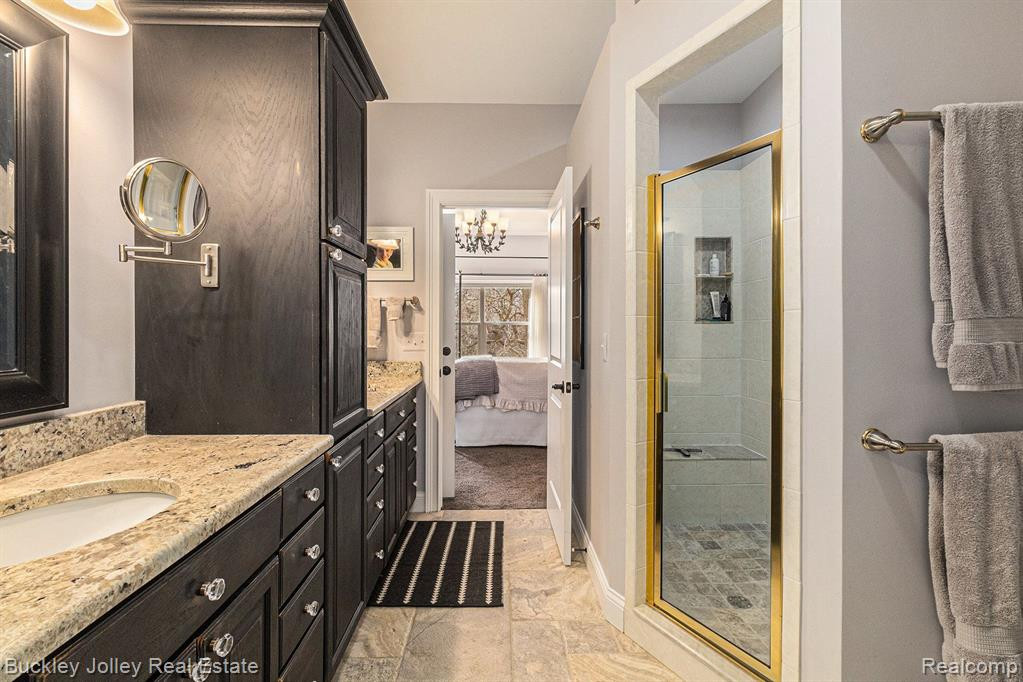 11418 WOLFORT Spur, 43, Brighton, MI 48116 — Photo 9