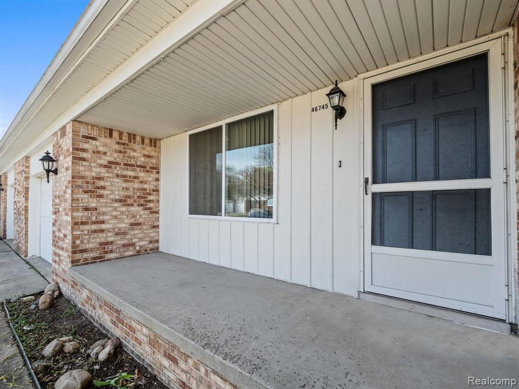 46745 SHELBY, Shelby Twp, MI 48317 — Photo 3
