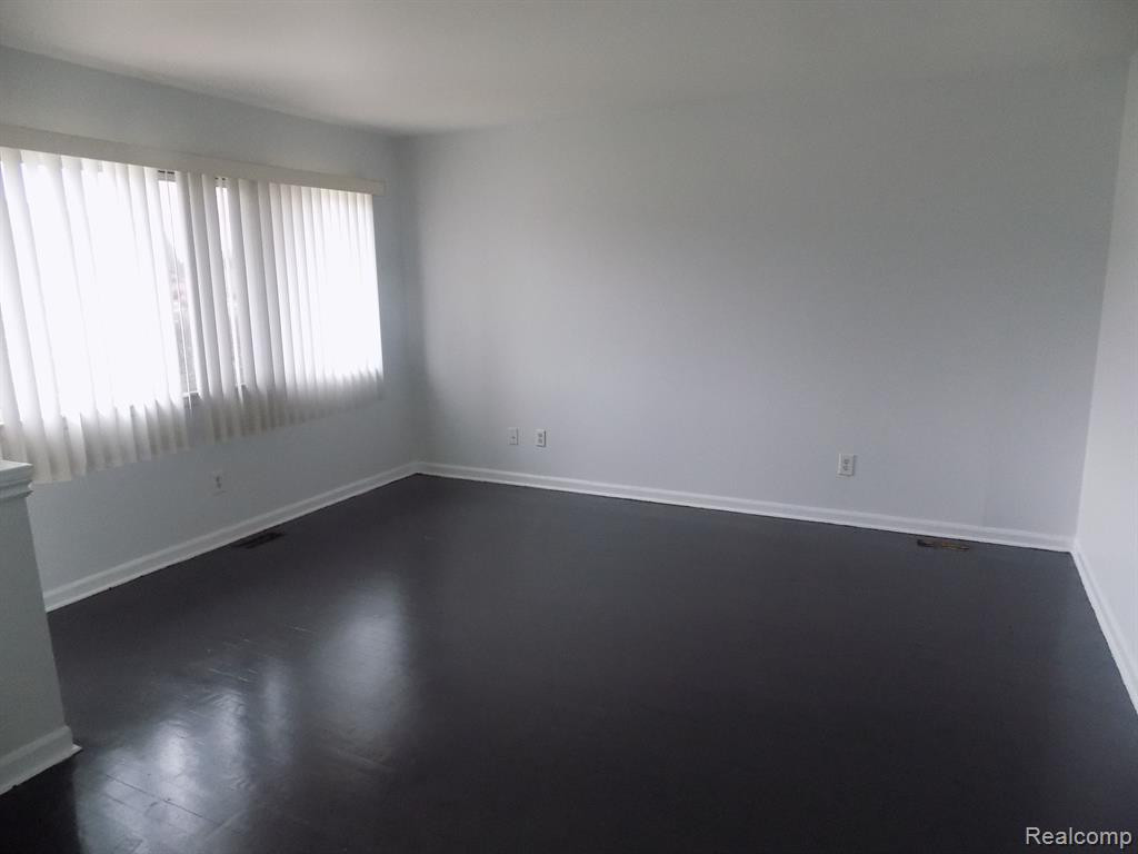 4224 FRAZHO Road, Warren, MI 48091 — Photo 3