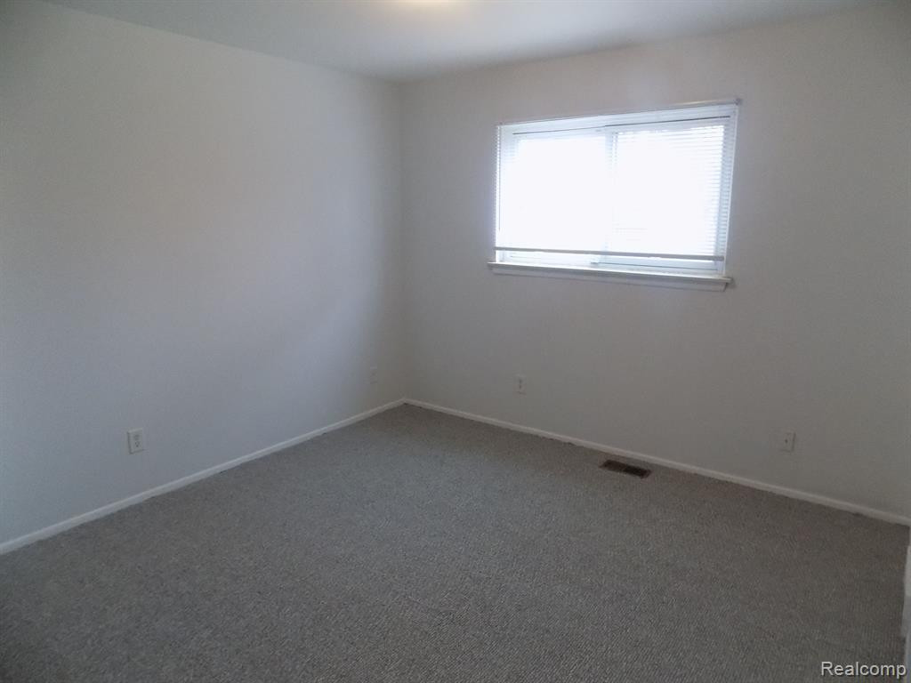 4224 FRAZHO Road, Warren, MI 48091 — Photo 6