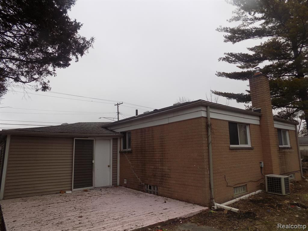 4224 FRAZHO Road, Warren, MI 48091 — Photo 9