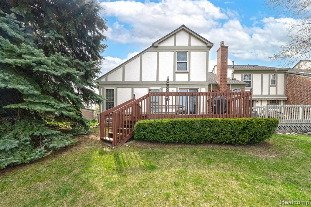 2085 LONE WOLF Lane, Canton, MI 48188 — Photo 19