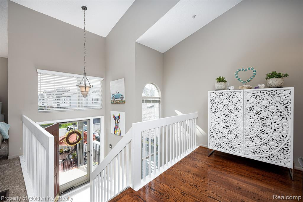 49920 Pointe Crossing, Plymouth, MI 48170 — Photo 2