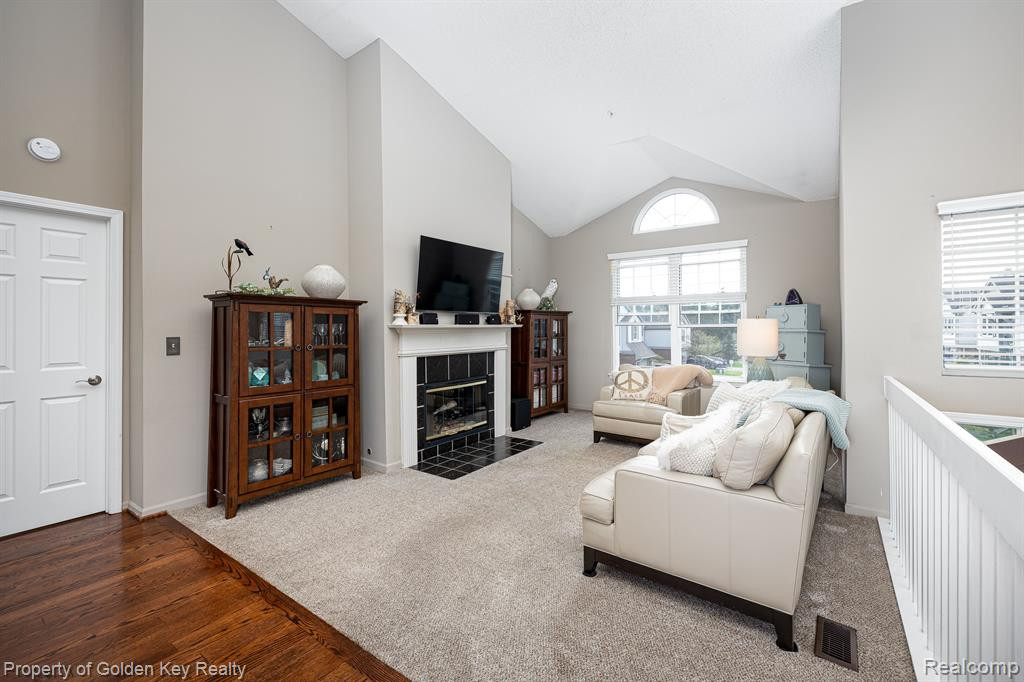 49920 Pointe Crossing, Plymouth, MI 48170 — Photo 9