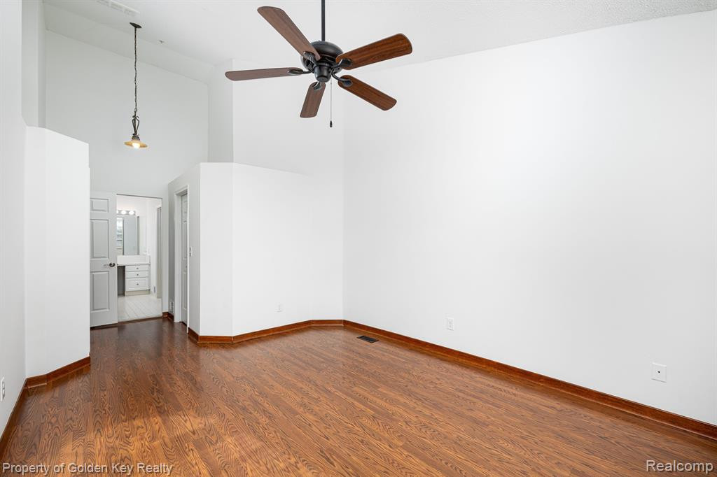 49920 Pointe Crossing, Plymouth, MI 48170 — Photo 13