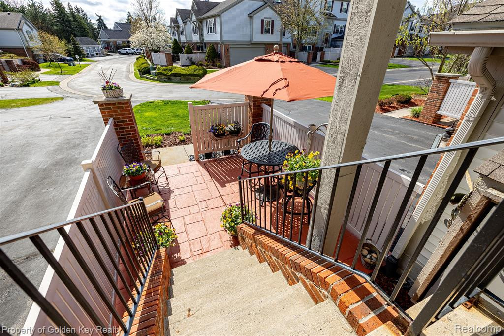 49920 Pointe Crossing, Plymouth, MI 48170 — Photo 18