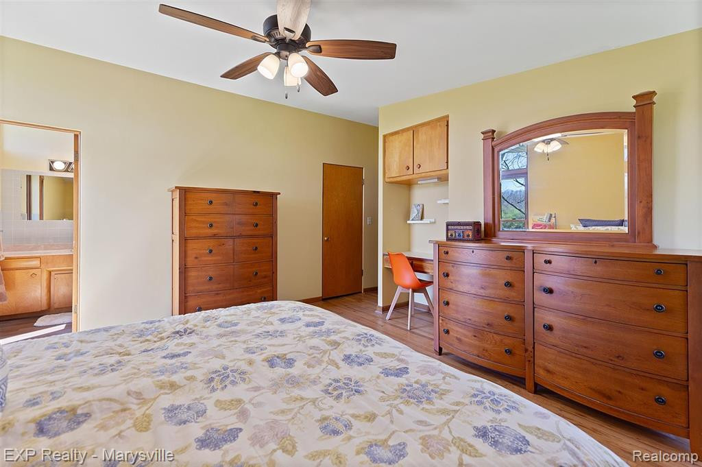 4349 N RIVER Road, Fort Gratiot, MI 48059 — Photo 18