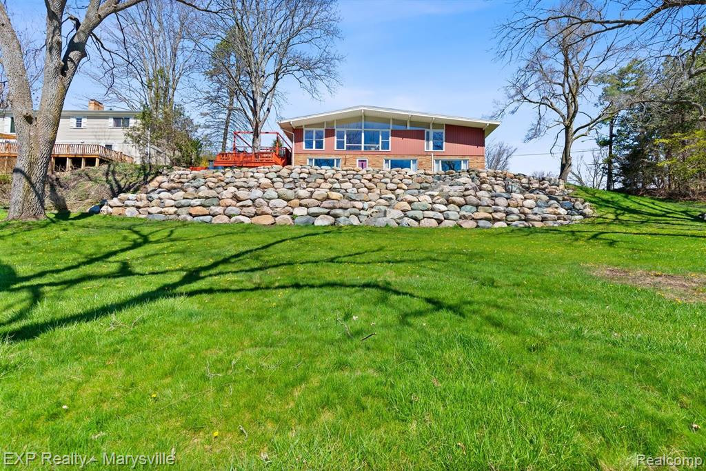 4349 N RIVER Road, Fort Gratiot, MI 48059 — Photo 37