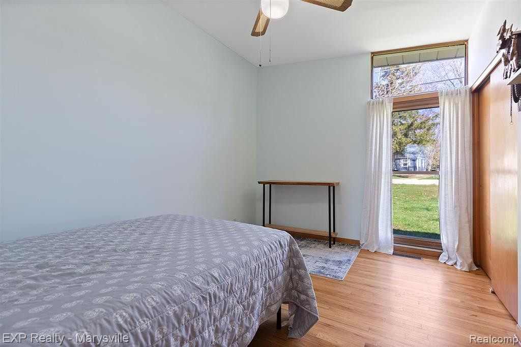 4349 N RIVER Road, Fort Gratiot, MI 48059 — Photo 38