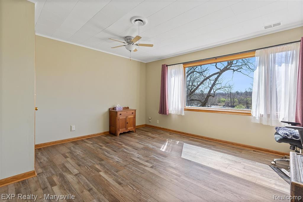 4349 N RIVER Road, Fort Gratiot, MI 48059 — Photo 41