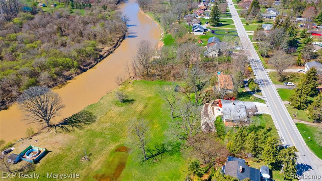 4349 N RIVER Road, Fort Gratiot, MI 48059 — Photo 44