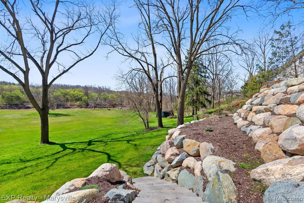 4349 N RIVER Road, Fort Gratiot, MI 48059 — Photo 56