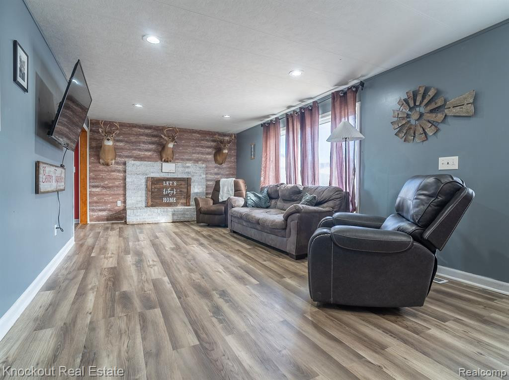 4835 Cole Road, Saginaw, MI 48601 — Photo 3