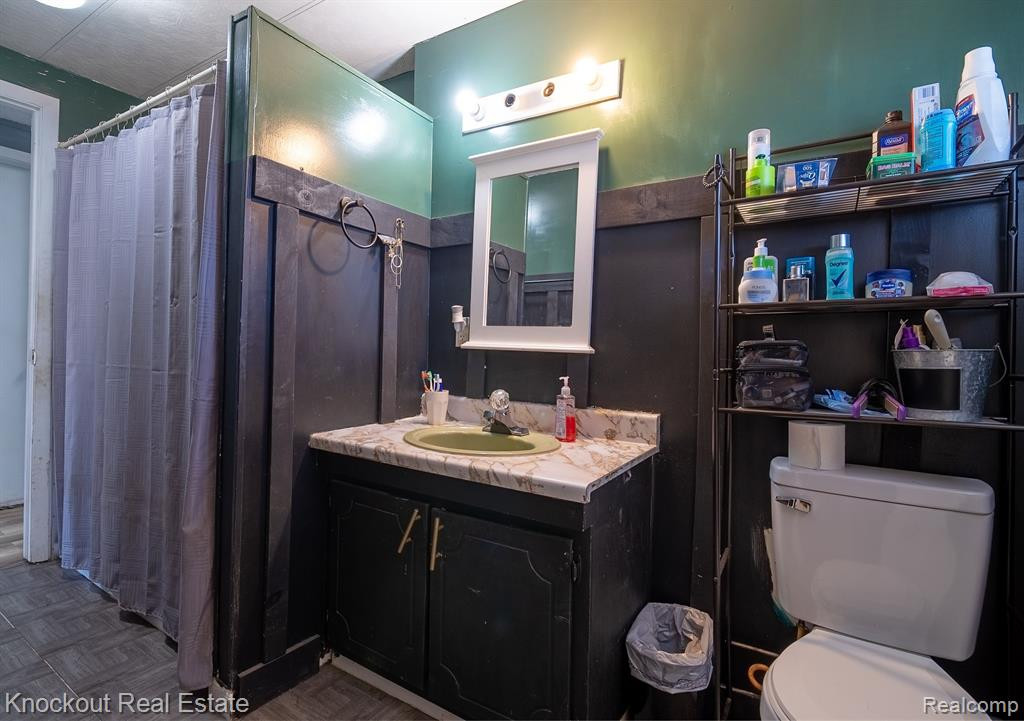 4835 Cole Road, Saginaw, MI 48601 — Photo 13