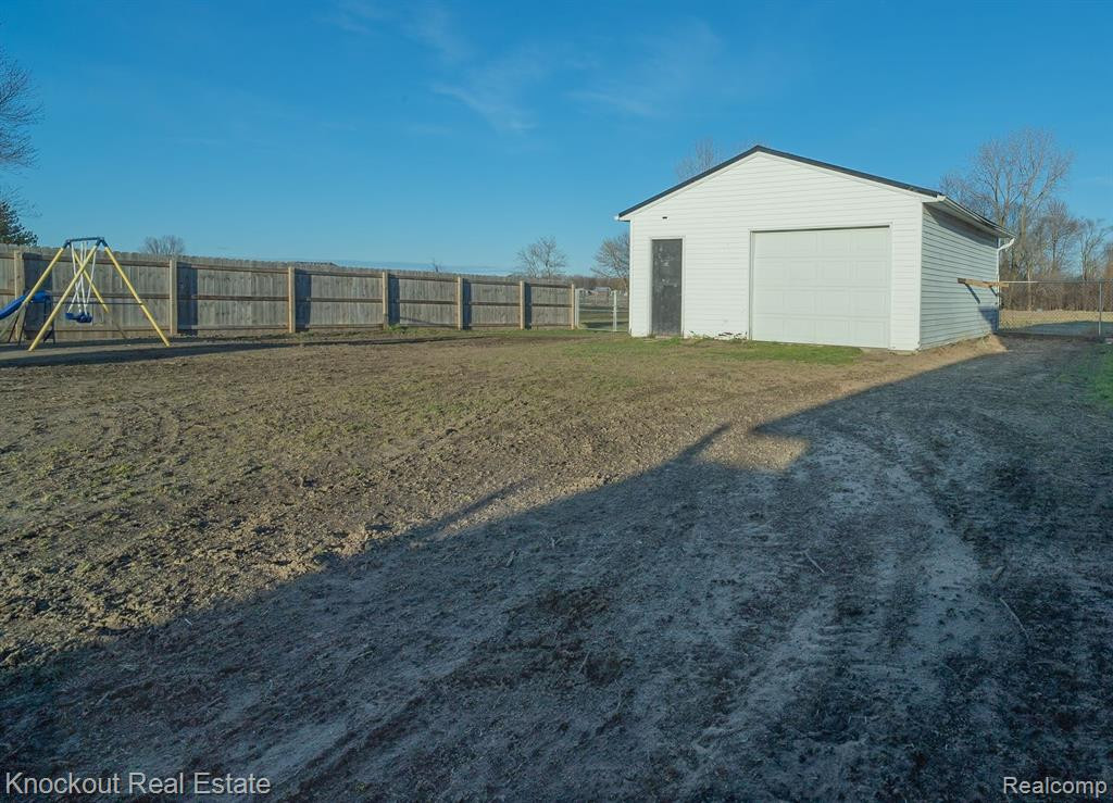 4835 Cole Road, Saginaw, MI 48601 — Photo 15