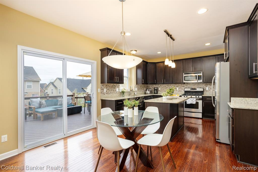 16359 MULBERRY Way, Northville, MI 48168 — Photo 14