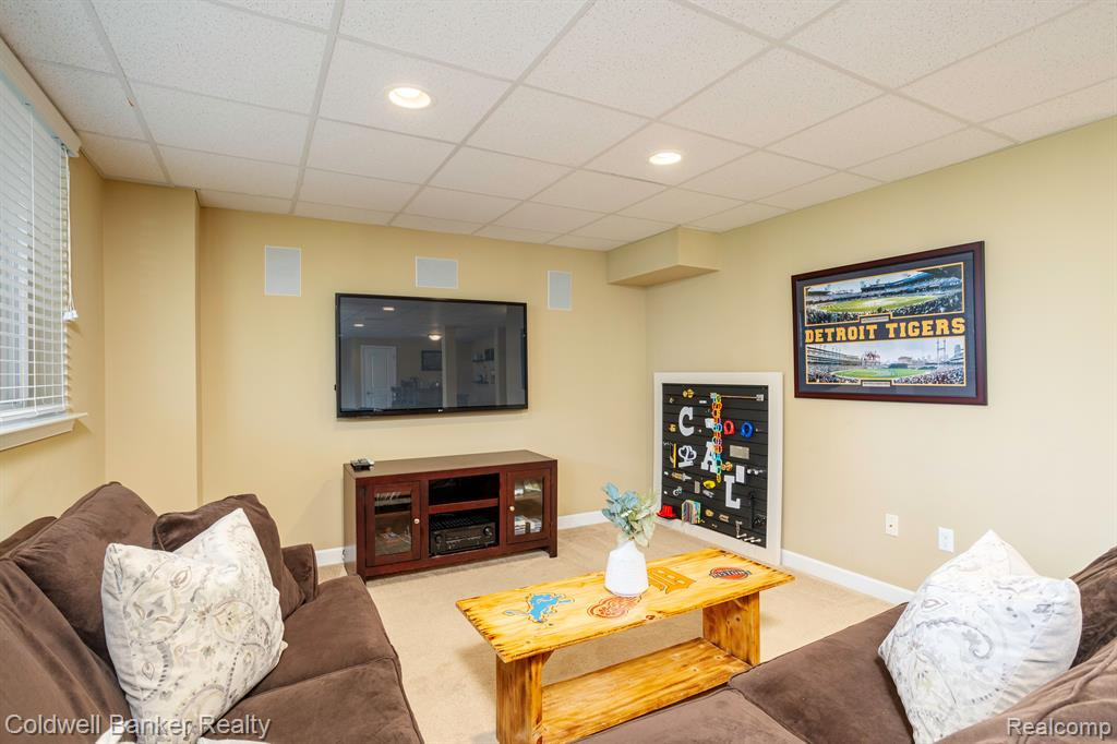 16359 MULBERRY Way, Northville, MI 48168 — Photo 39