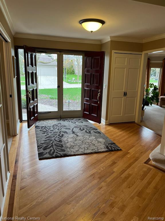 17476 FARMCREST Lane, Northville, MI 48168 — Photo 7