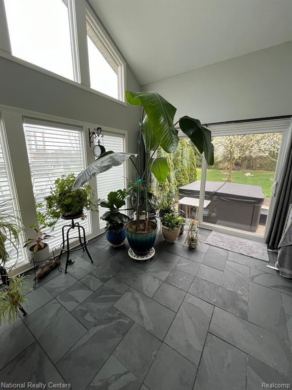 17476 FARMCREST Lane, Northville, MI 48168 — Photo 31