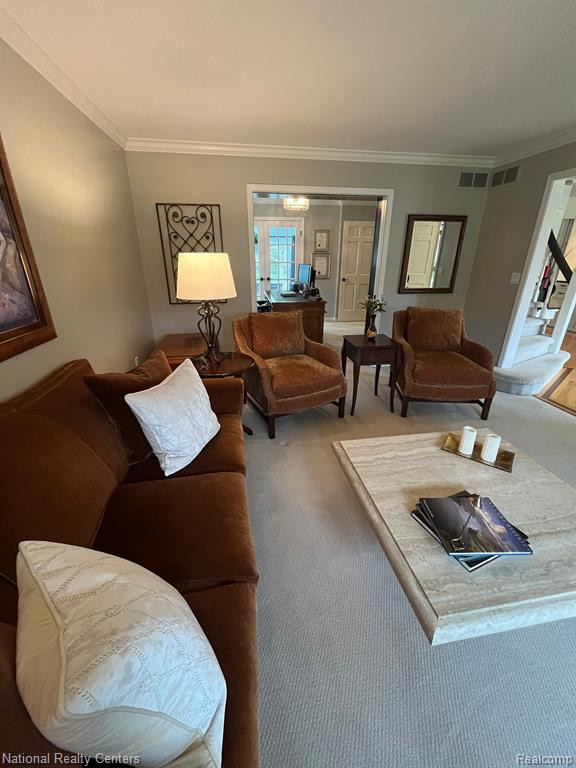 17476 FARMCREST Lane, Northville, MI 48168 — Photo 32