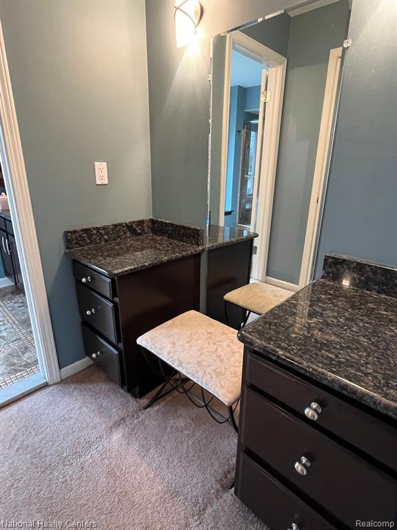 17476 FARMCREST Lane, Northville, MI 48168 — Photo 40