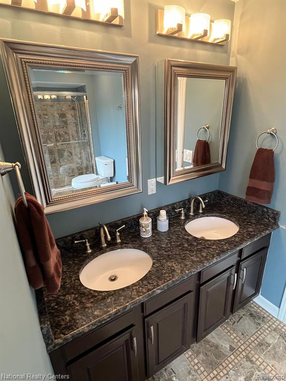 17476 FARMCREST Lane, Northville, MI 48168 — Photo 41