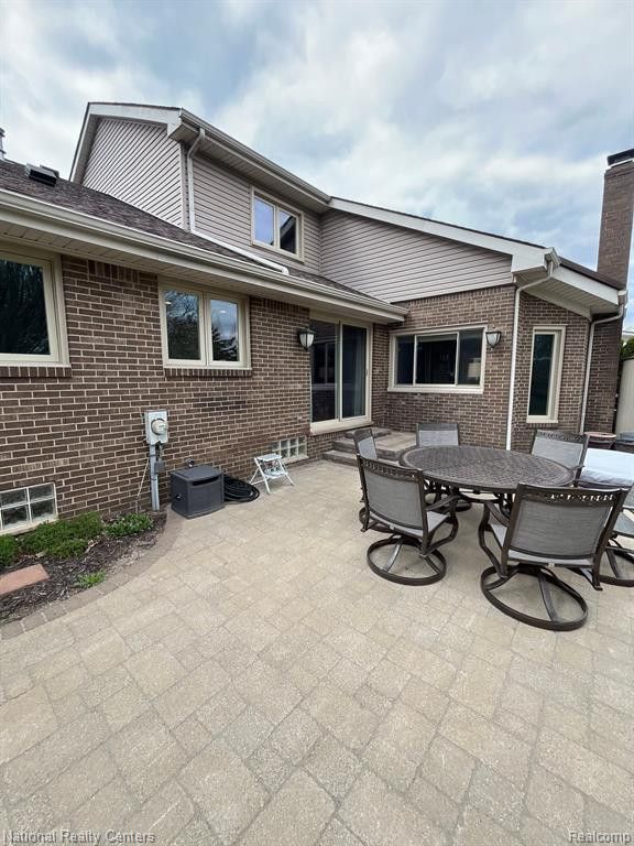 17476 FARMCREST Lane, Northville, MI 48168 — Photo 58