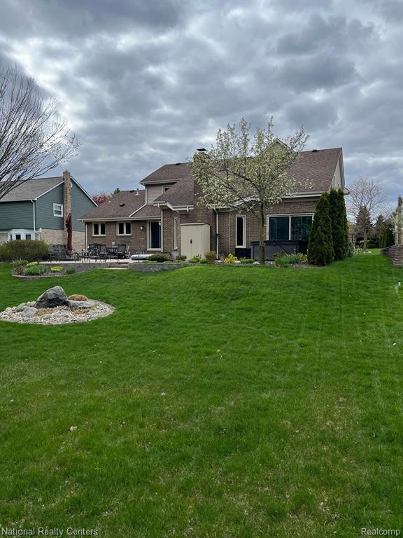 17476 FARMCREST Lane, Northville, MI 48168 — Photo 61