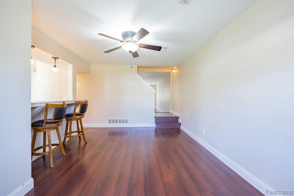 16473 TERRACE VILLAGE Drive, 88, Taylor, MI 48180 — Photo 14