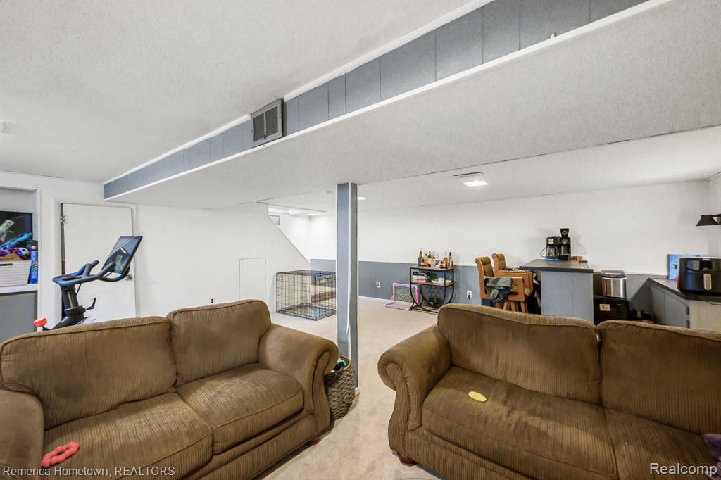 811 RADCLIFF Street, Garden City, MI — Photo 20
