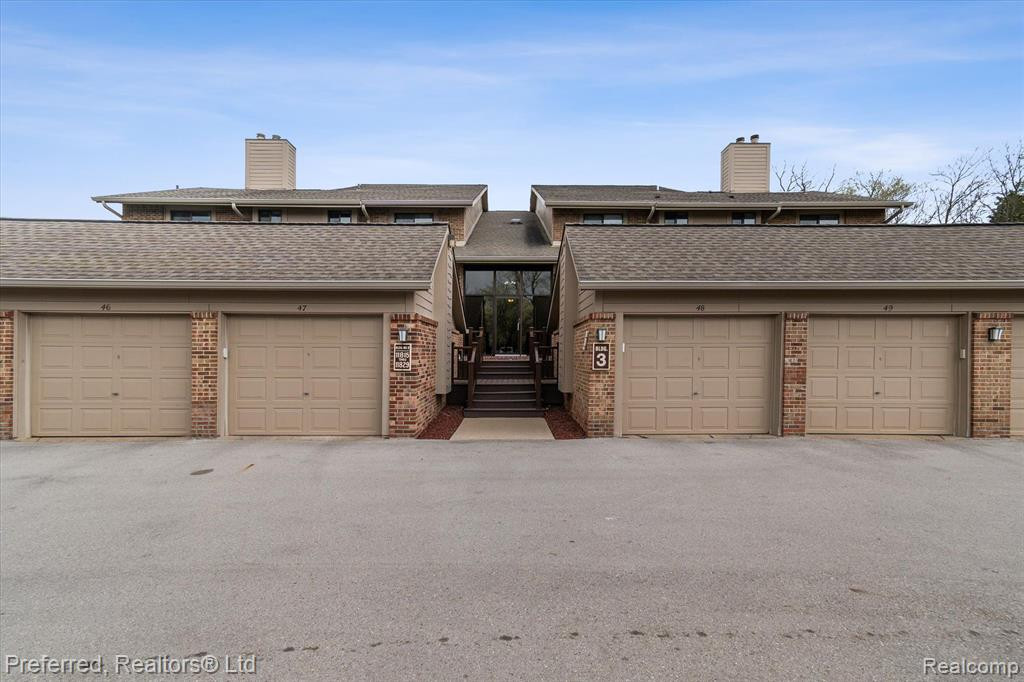 11819 SYCAMORE Drive, Plymouth, MI 48170 — Photo 3