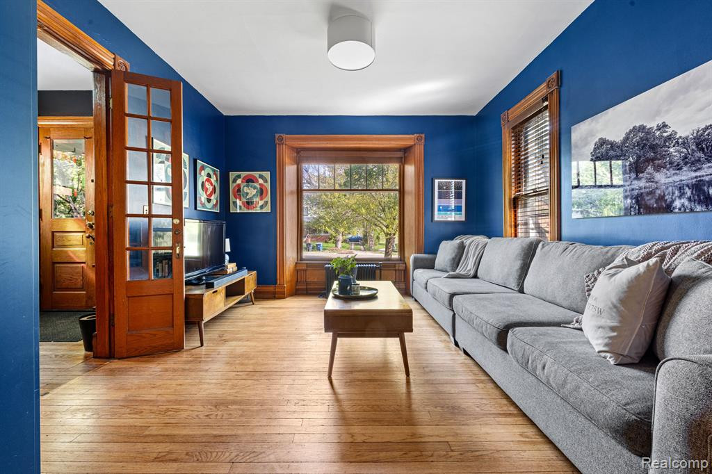 817 W HURON Street, Ann Arbor, MI 48103 — Photo 5