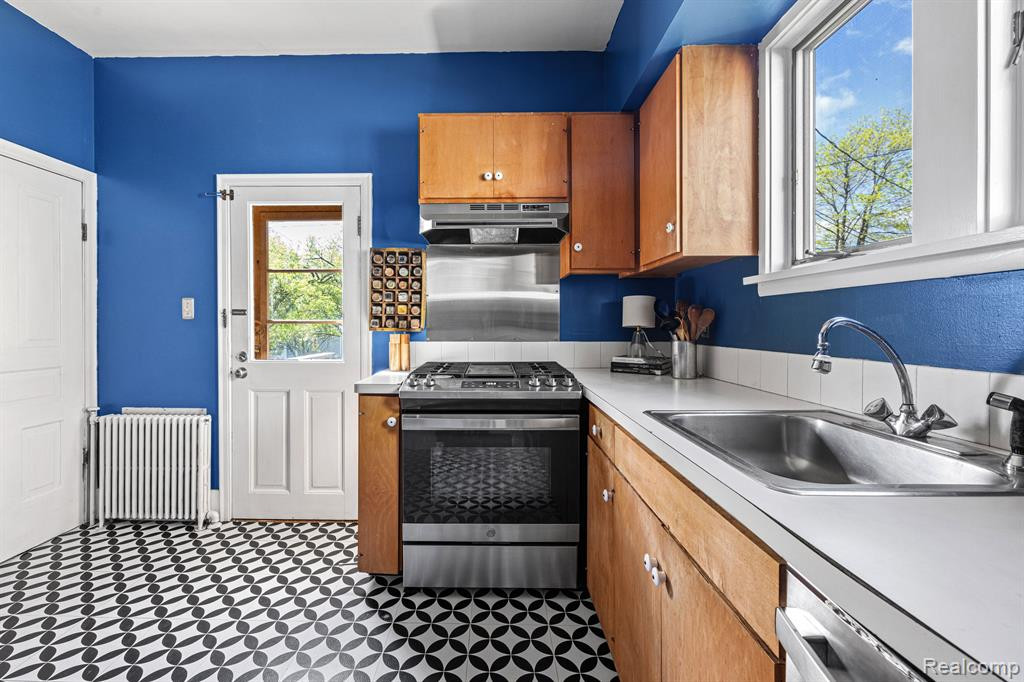 817 W HURON Street, Ann Arbor, MI 48103 — Photo 14