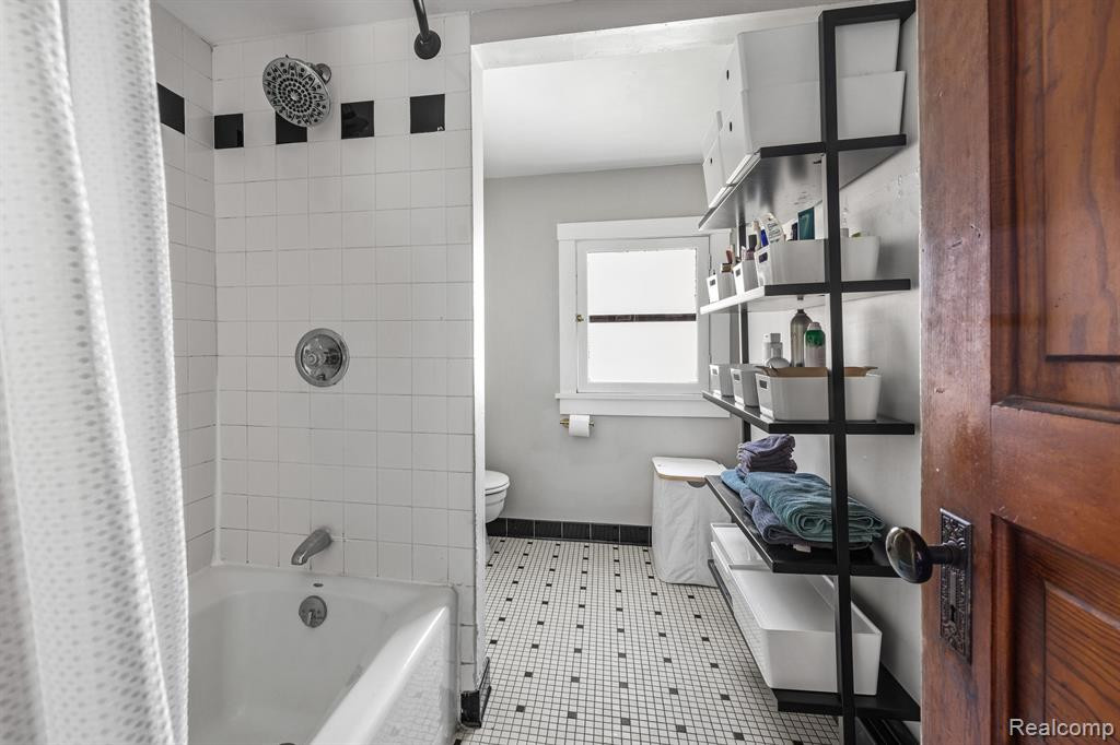 817 W HURON Street, Ann Arbor, MI 48103 — Photo 20