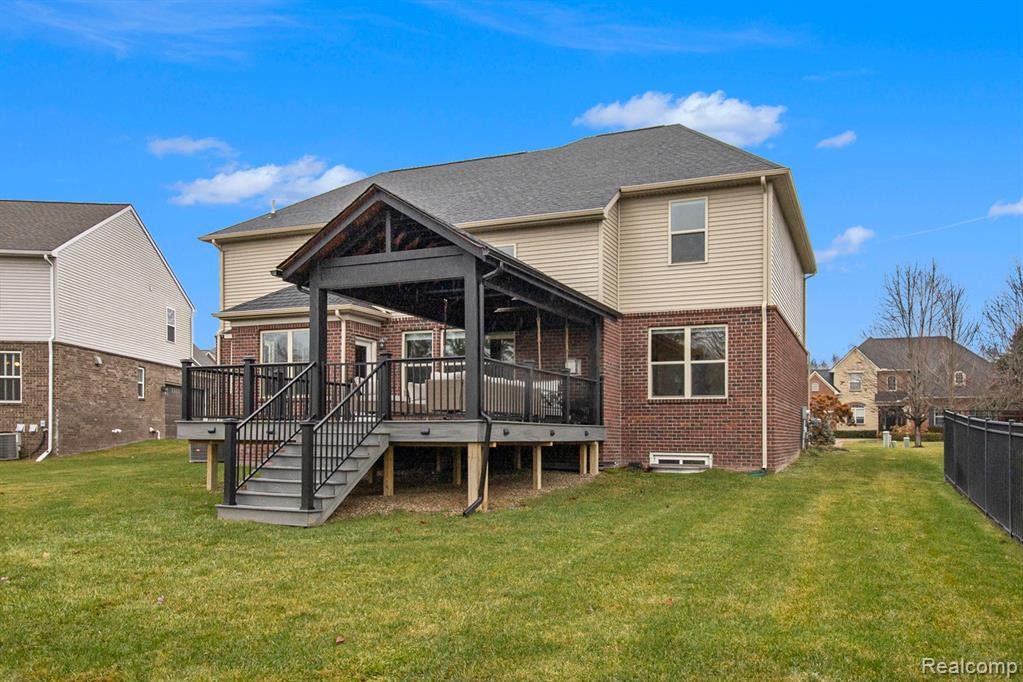 150 SINGH Boulevard, South Lyon, MI 48178 — Photo 23