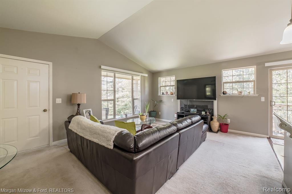 4150 STONEBRIDGE, Holly, MI 48442 — Photo 6
