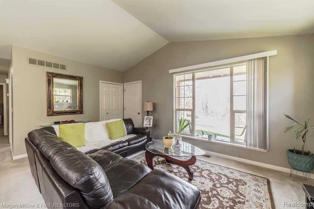 4150 STONEBRIDGE, Holly, MI 48442 — Photo 9