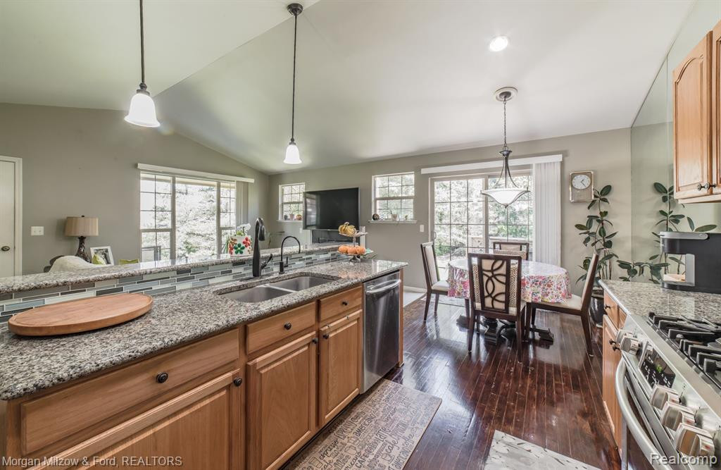 4150 STONEBRIDGE, Holly, MI 48442 — Photo 15
