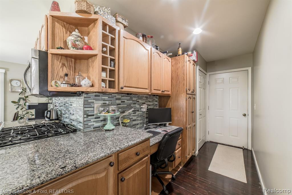 4150 STONEBRIDGE, Holly, MI 48442 — Photo 17