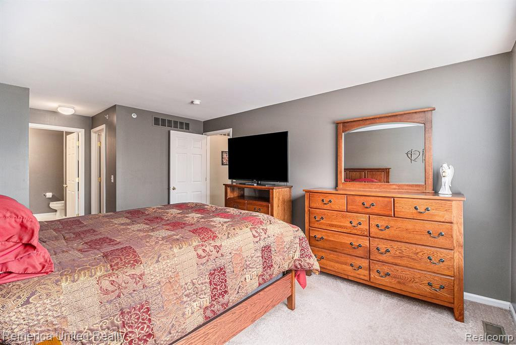 23104 ALEXA Drive, Walled Lake, MI 48390 — Photo 15