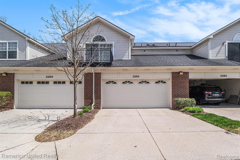 23104 ALEXA Drive, Walled Lake, MI 48390 — Photo 23