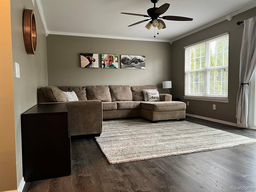 964 S PARKWOOD Drive, South Lyon, MI 48178 — Photo 16