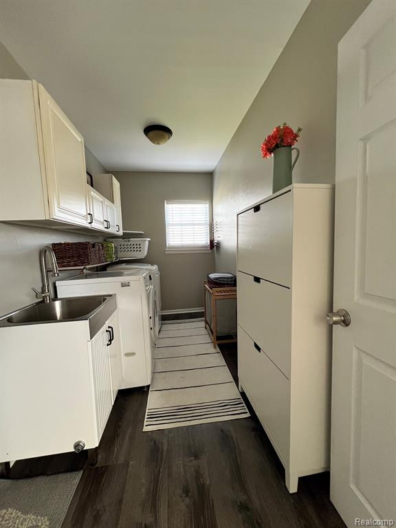 964 S PARKWOOD Drive, South Lyon, MI 48178 — Photo 21