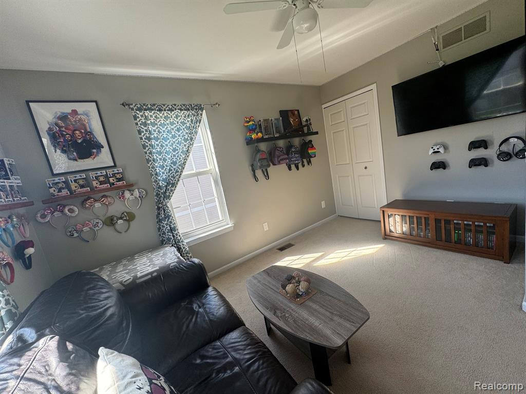 964 S PARKWOOD Drive, South Lyon, MI 48178 — Photo 34