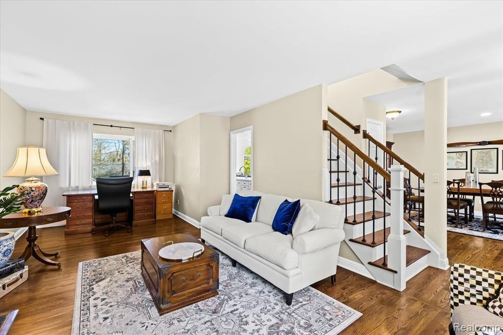 1012 GRACE Court, Northville, MI 48167 — Photo 4