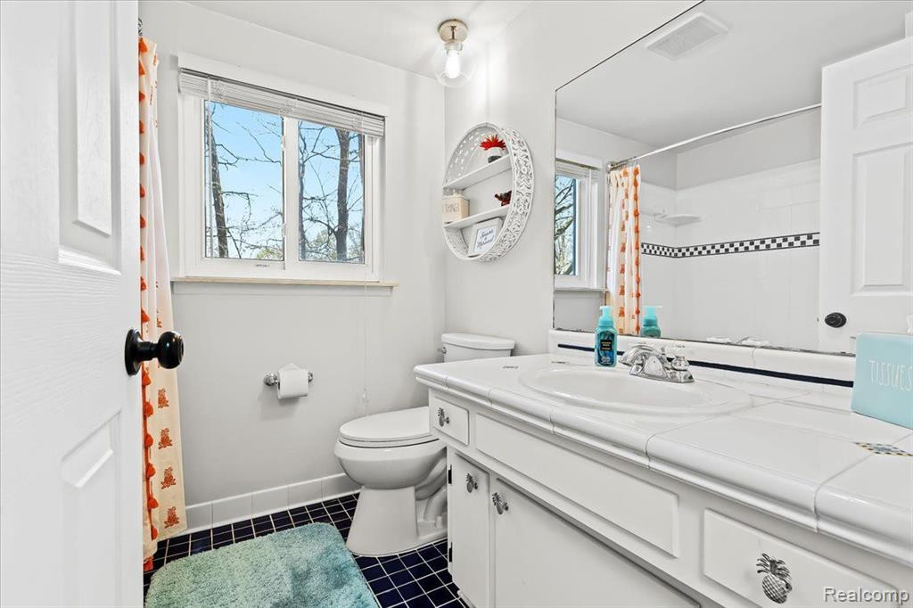 1012 GRACE Court, Northville, MI 48167 — Photo 20